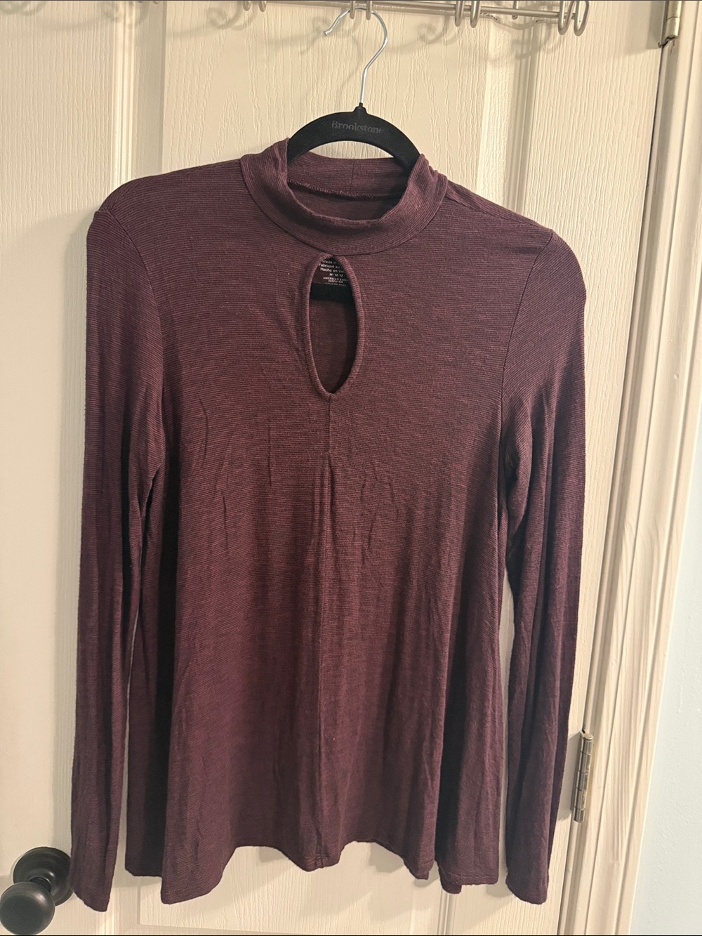 American Eagle Outfitters Long-Sleeve Mock Neck Top - Burgundy